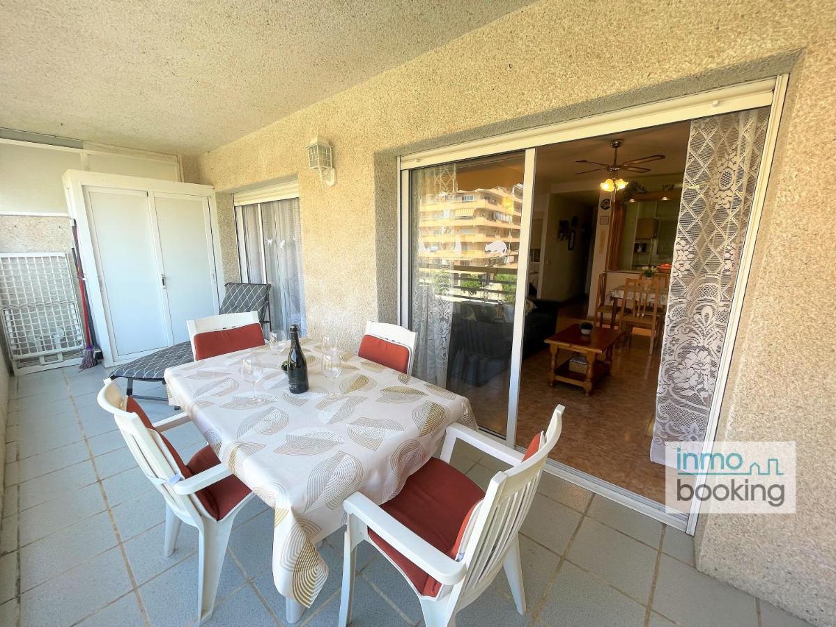 Diamant Apartment, Con Parking Салоу Екстериор снимка